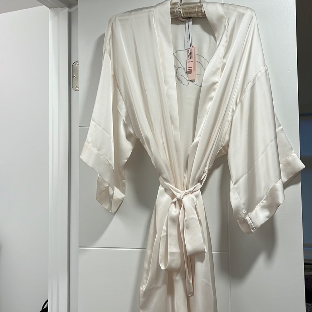 Victorias Secret Ivory Satin Bride Robe